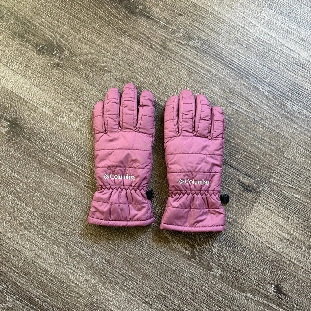 Columbia Women’s ' Mittens in Soft Pink